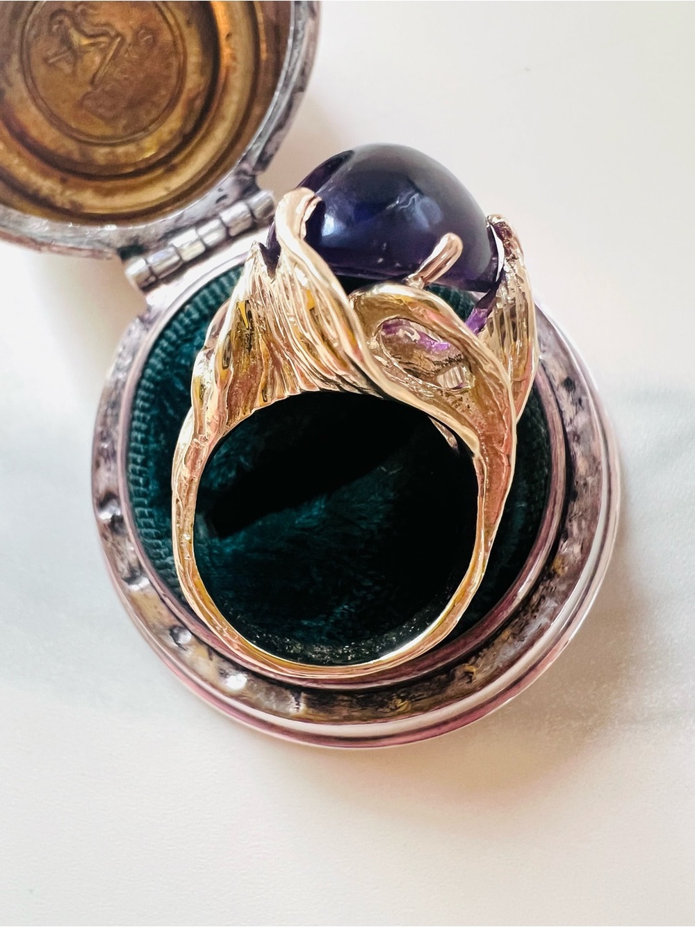 1970s 14K Gold Cabochon Amethyst Handmade Custom Ring Size 6.75